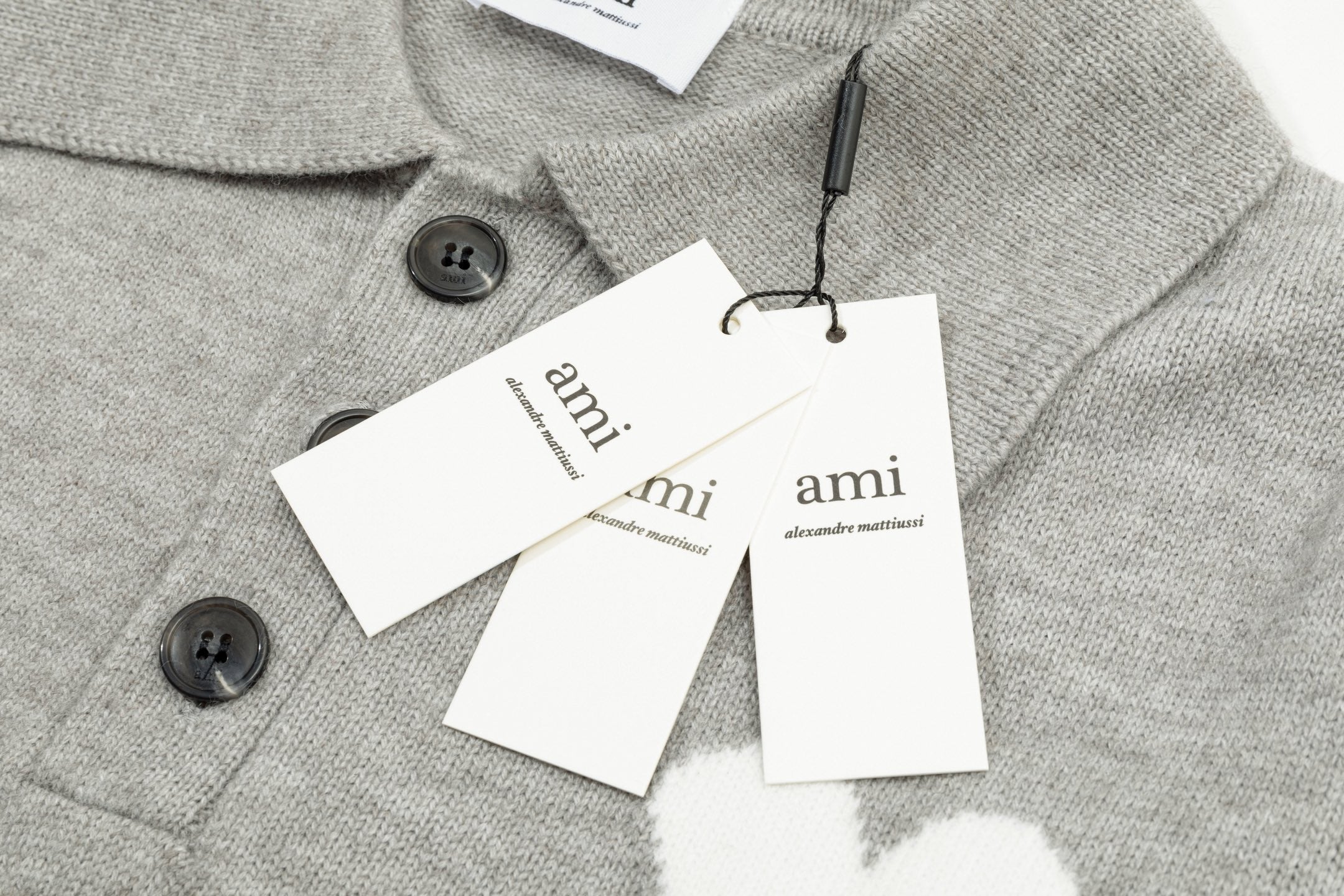 AMI PARIS Heart Embroidered Crew Neck Sweater