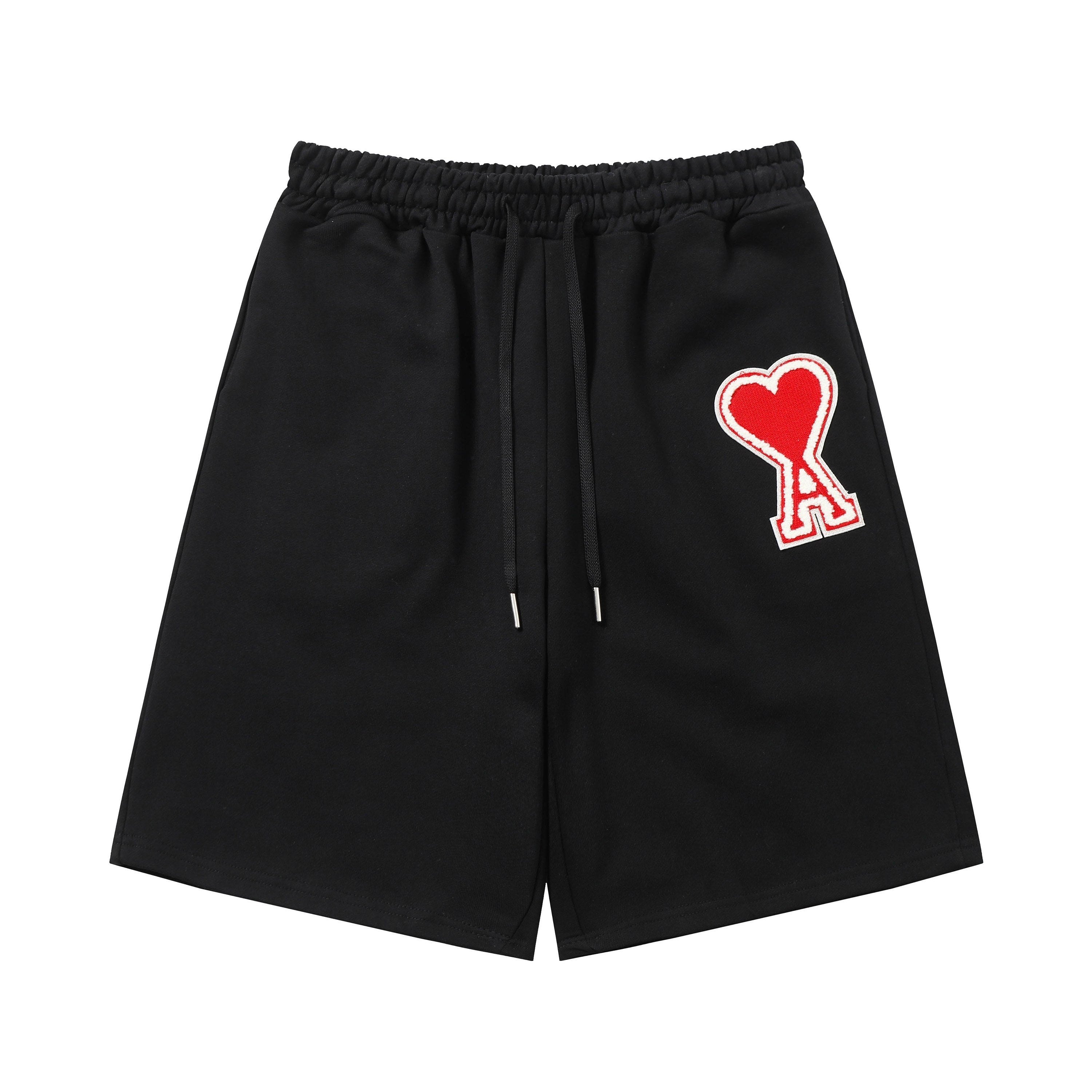 AMI PARIS Classic Embroidered Heart Logo Shorts