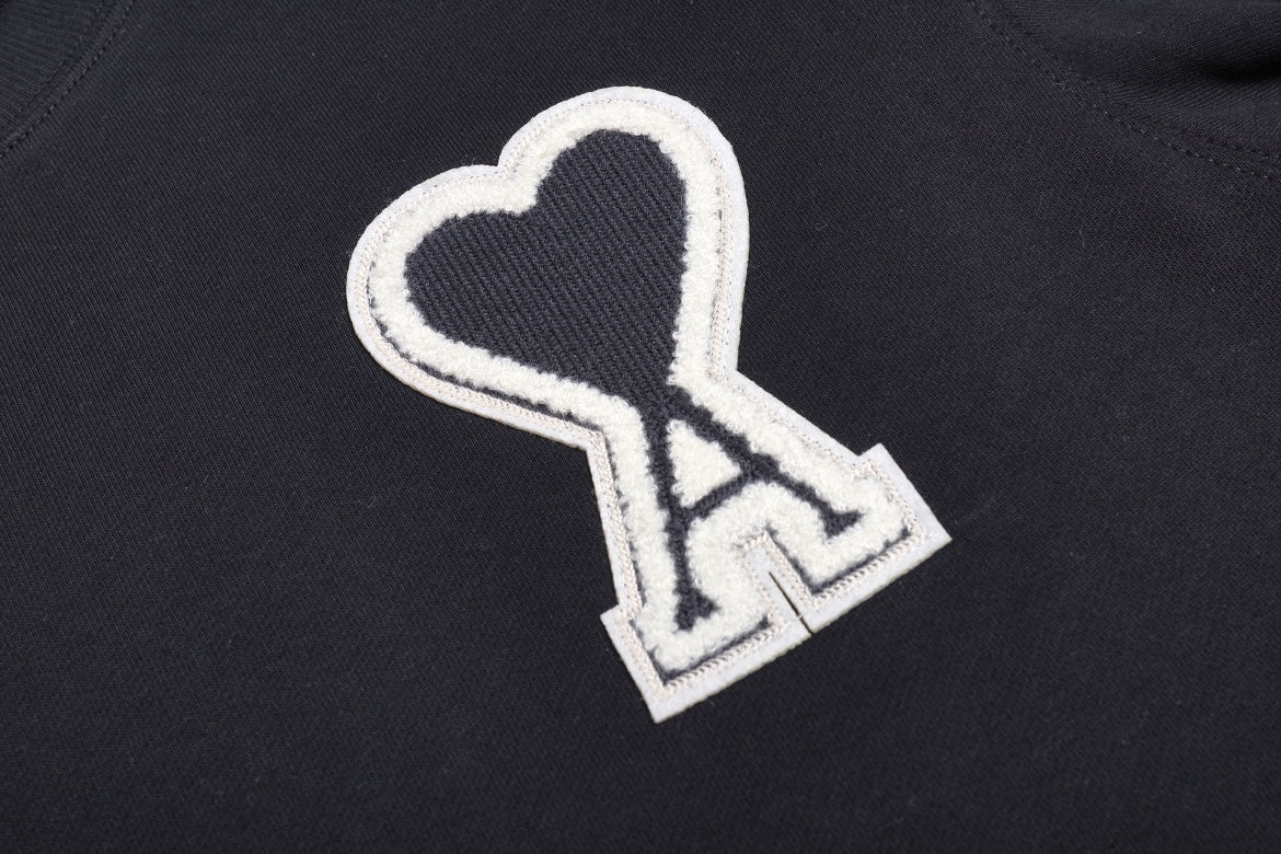 AMI PARIS Unisex Hoodie & Sweatpants Set