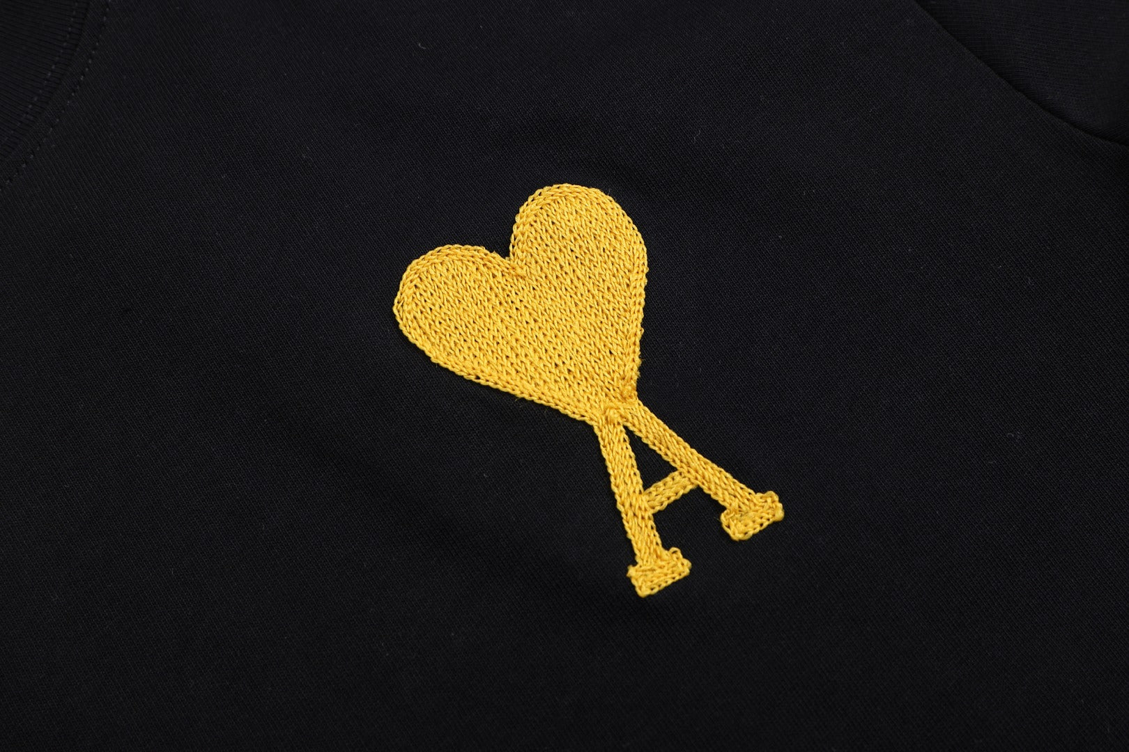 2026 AMI PARIS Unisex  T-shirt