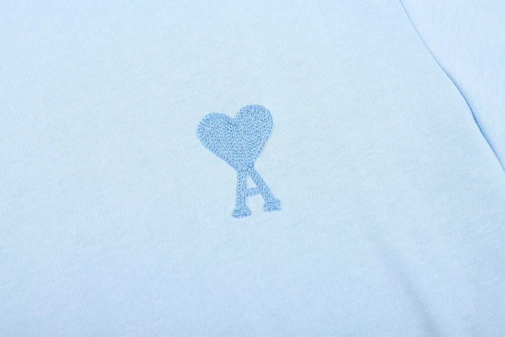 2026 AMI PARIS Unisex  T-shirt