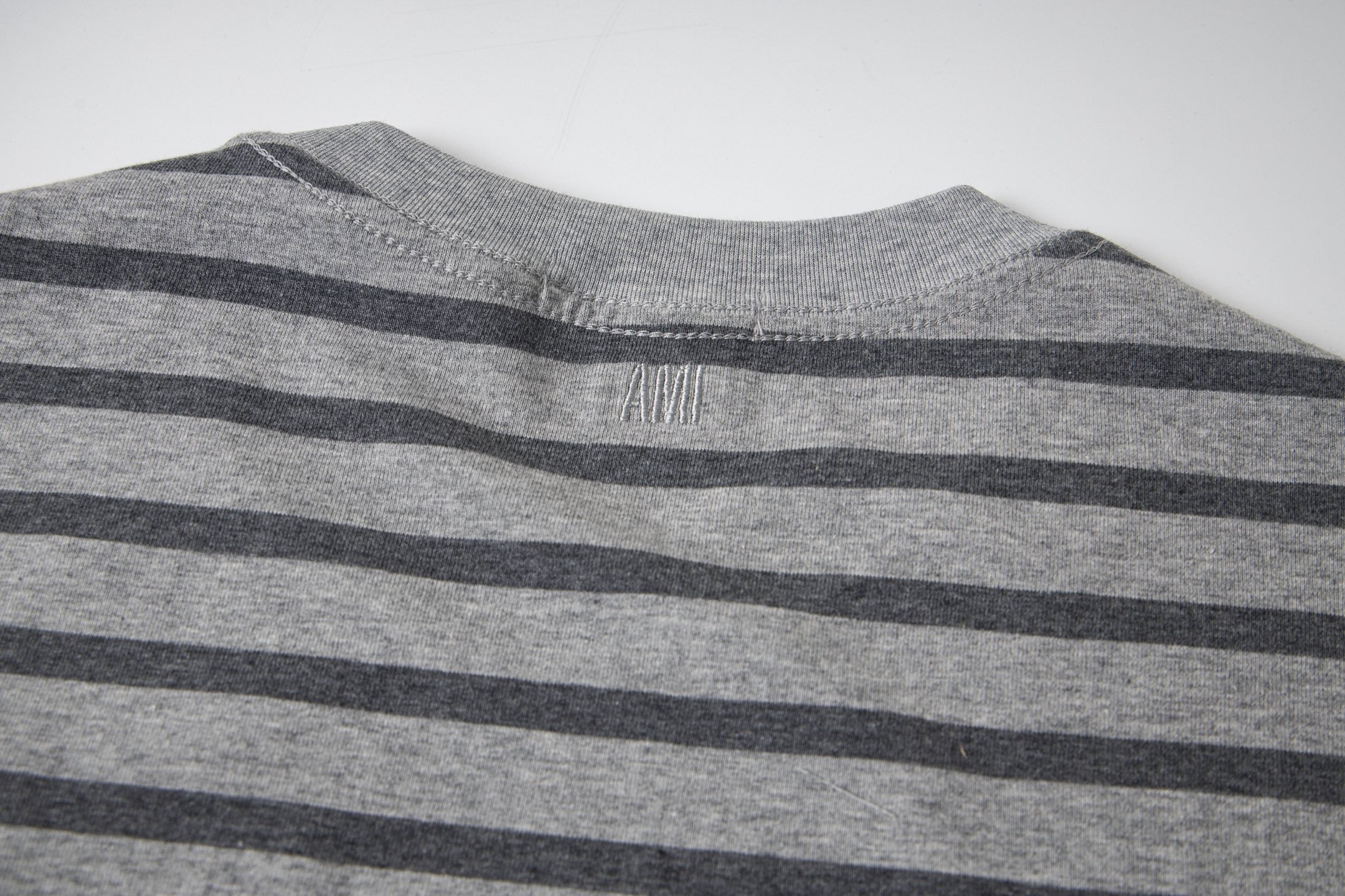AMI PARIS Heart Embroidery Striped Short-Sleeve T-Shirt ¨C Gray & Brown