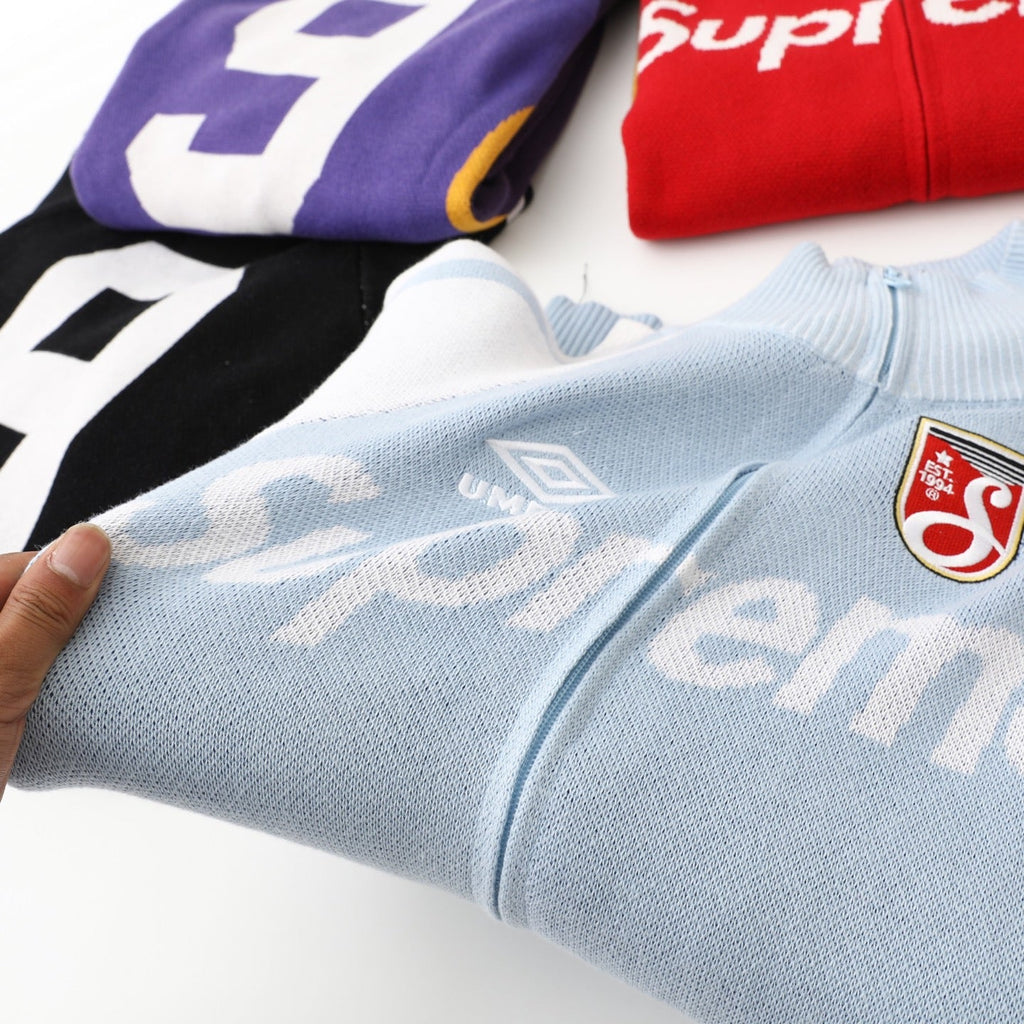 Embroidered Knit Sweater ¨C Unisex Light Luxury Station