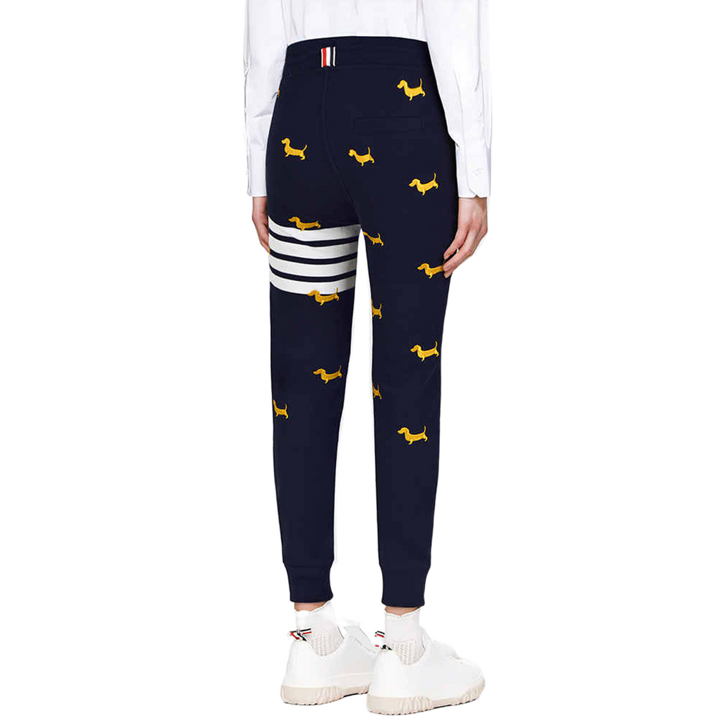 Embroidery sweatpants  TREND