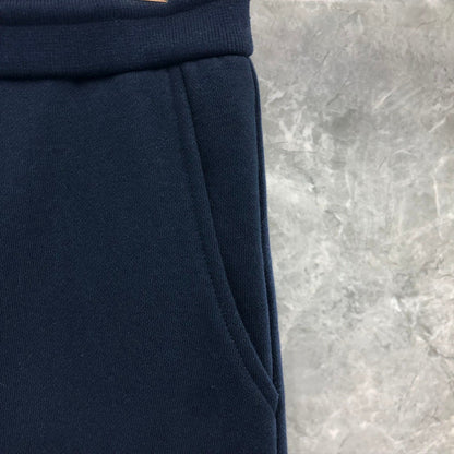  4-Bar Beach pants????????  TREND
